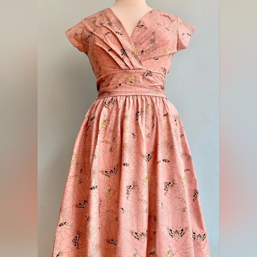 Retrolicious Moths and Webs Greta Dress in Pink NWT